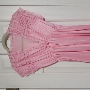 Elegant Pink Lace Trim Nightgown